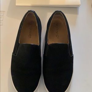 Vionic Slip-On Sneaker